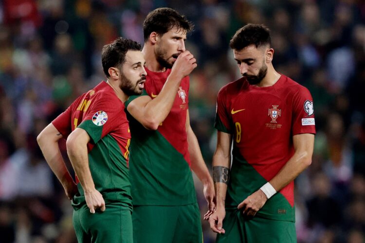 LISBON, PORTUGAL - NOVEMBER 19: (L-R) Bernardo Silva of Portugal, Ruben Dias of Portugal, Bruno Fernandes of Portugal during the  EURO Qualifier match between Portugal  v Iceland at the Jose Alvalade Stadium on November 19, 2023 in Lisbon Portugal (Photo by David S. Bustamante/Soccrates/Getty Images)